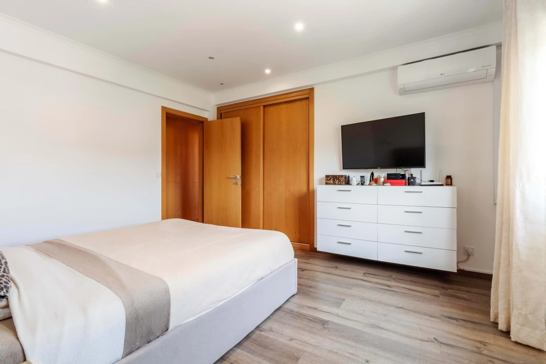 Apartamento T3 para Venda em Malveira e São Miguel de Alcainça Foto 4