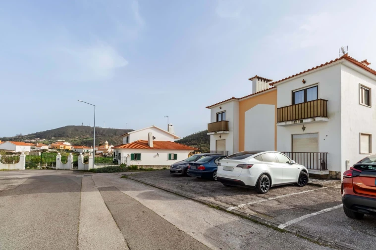 Apartamento T3 para Venda em Malveira e São Miguel de Alcainça Foto 47