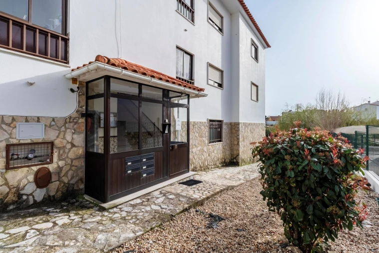 Apartamento T3 para Venda em Malveira e São Miguel de Alcainça Foto 44