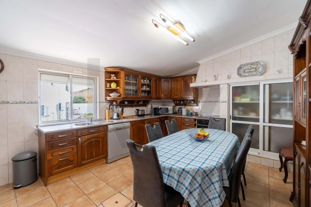 Moradia T4 para Venda em Lagos (São Sebastião e Santa Maria) Foto 6