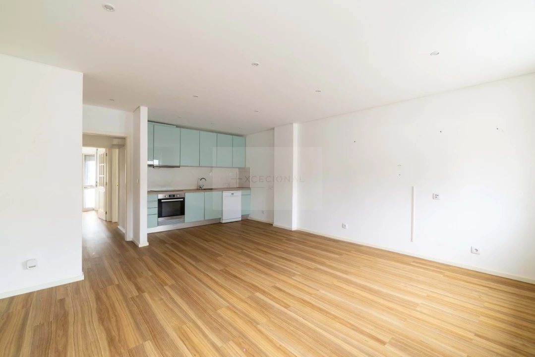 Apartamento T2 para Venda em Valongo Foto 6