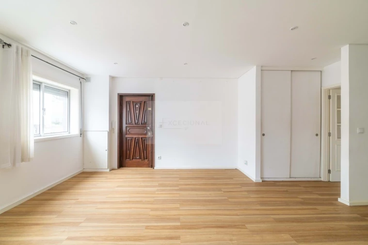 Apartamento T2 para Venda em Valongo Foto 5