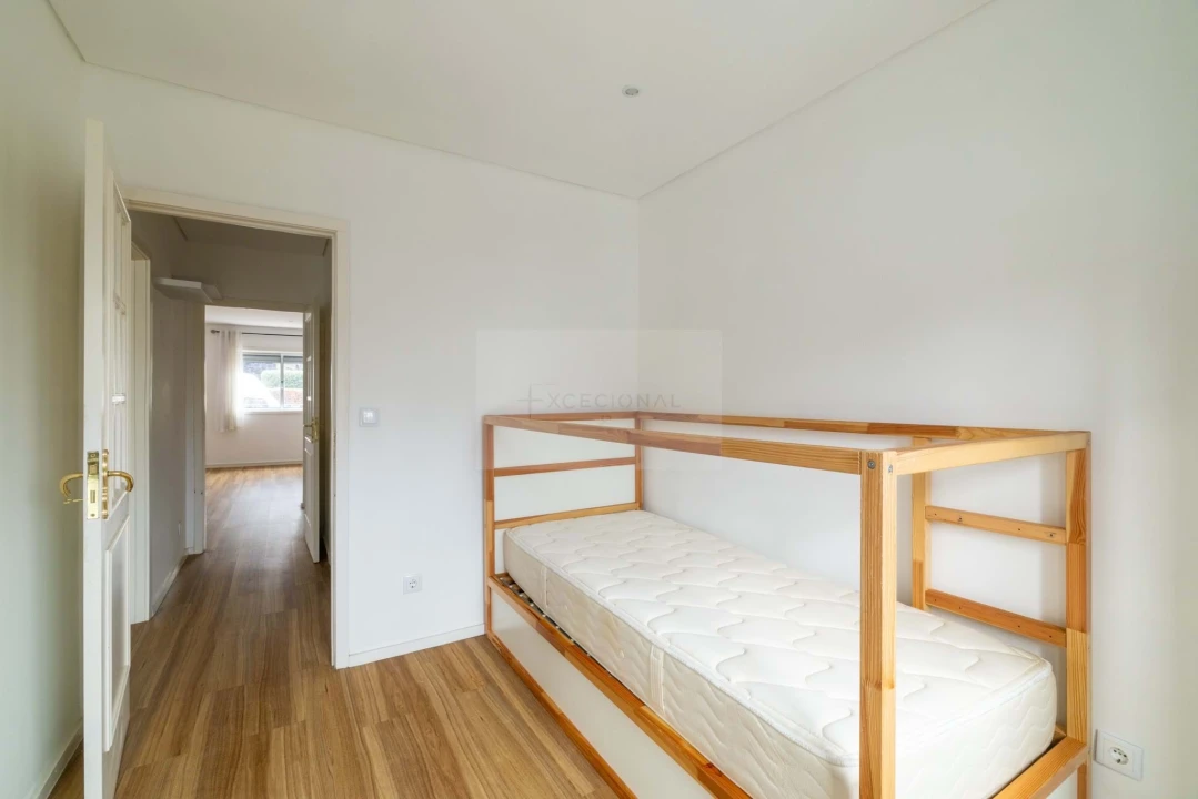 Apartamento T2 para Venda em Valongo Foto 12