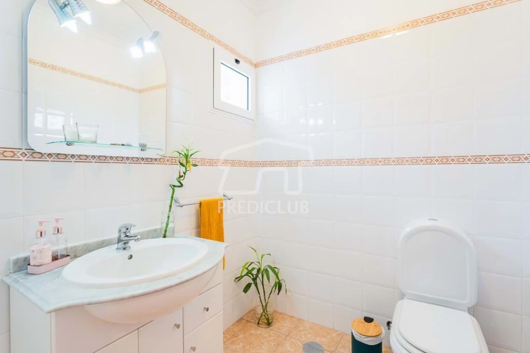 Moradia T3 para Venda em São Roque Foto 8