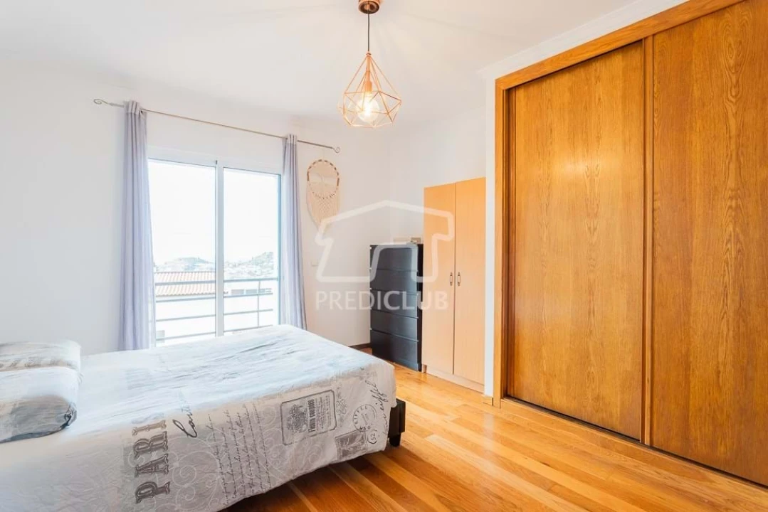 Moradia T3 para Venda em São Roque Foto 14