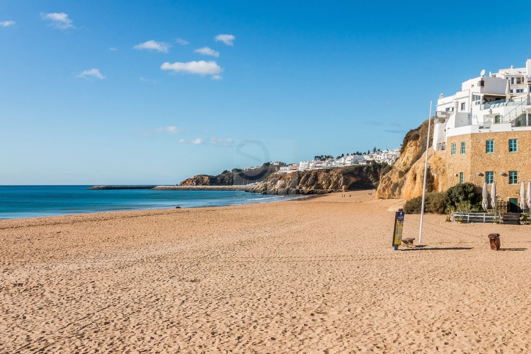 Apartamento T2 para Venda em Albufeira e Olhos de Água Foto 35
