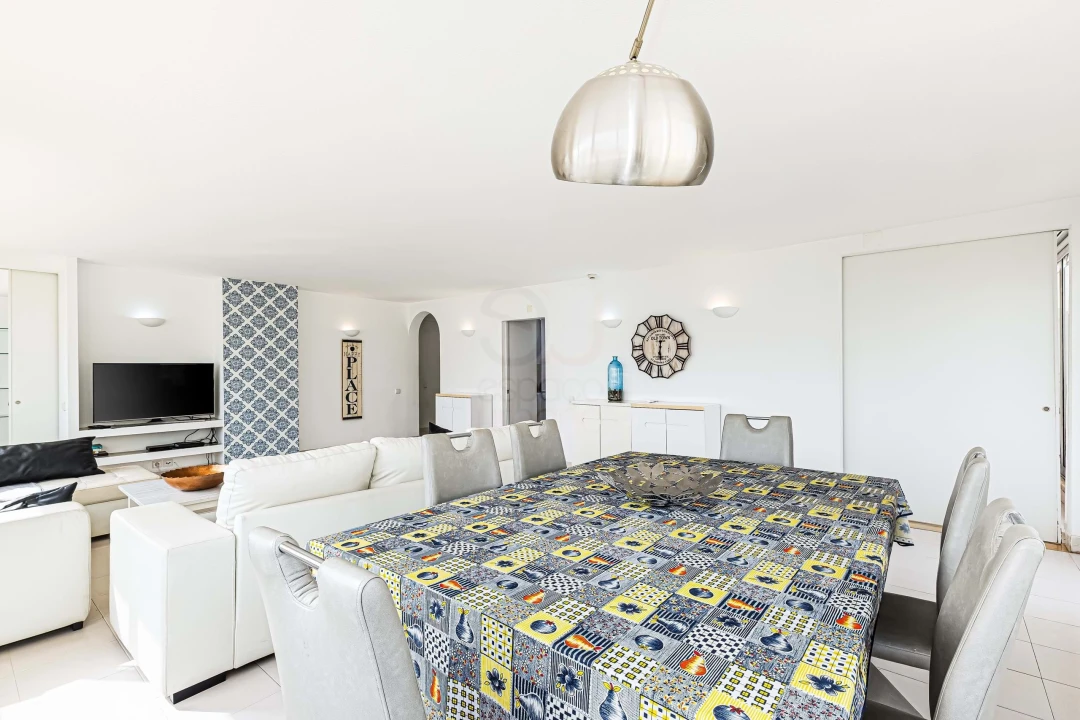 Apartamento T2 para Venda em Albufeira e Olhos de Água Foto 7