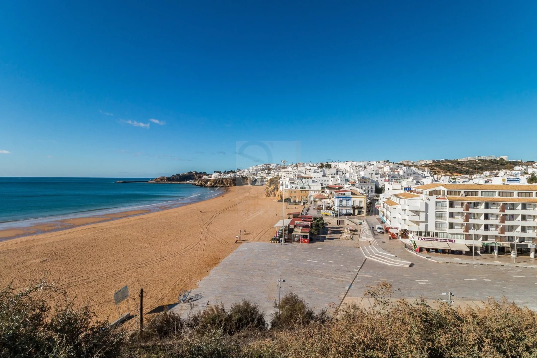 Apartamento T2 para Venda em Albufeira e Olhos de Água Foto 36
