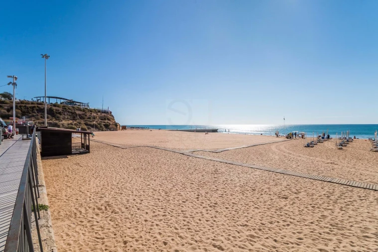Apartamento T2 para Venda em Albufeira e Olhos de Água Foto 32