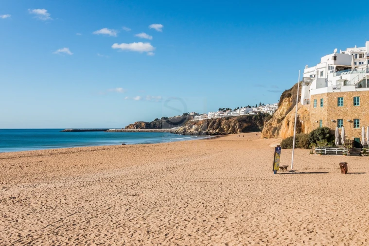 Apartamento T2 para Venda em Albufeira e Olhos de Água Foto 35