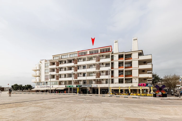 Apartamento T2 para Venda em Albufeira e Olhos de Água Foto 2