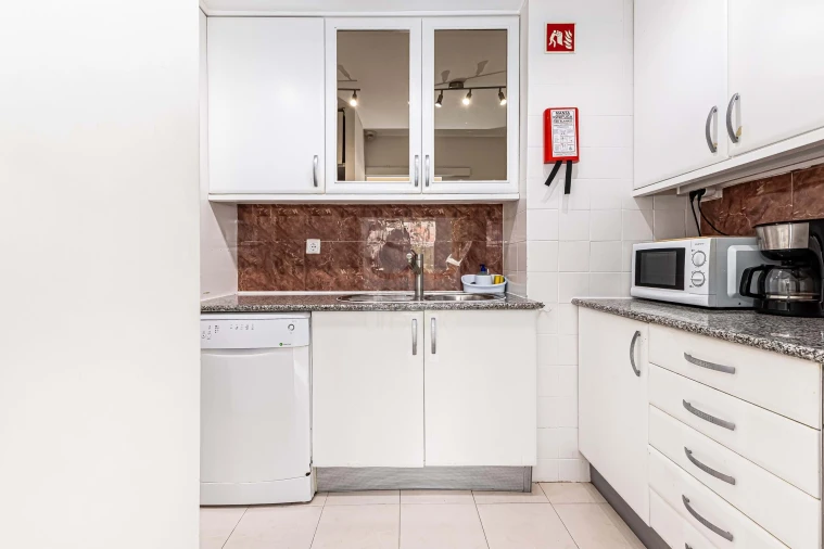 Apartamento T2 para Venda em Albufeira e Olhos de Água Foto 14