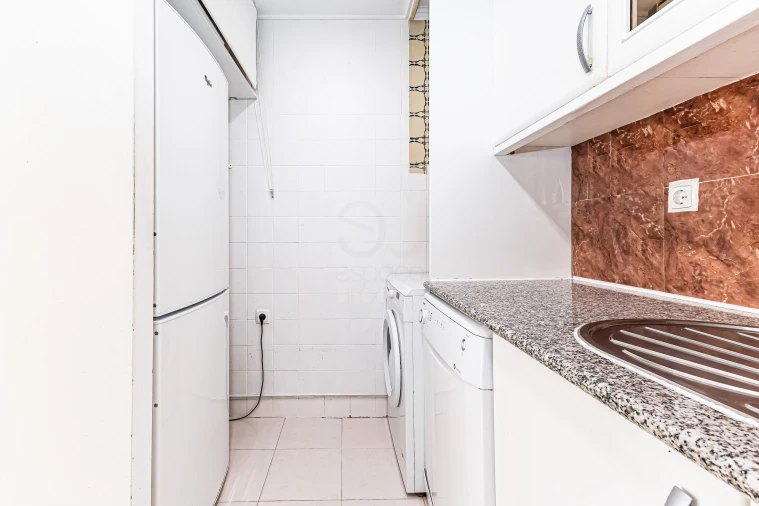 Apartamento T2 para Venda em Albufeira e Olhos de Água Foto 16