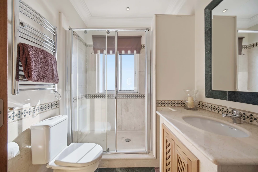 Moradia T3 para Venda em São Gonçalo Foto 12