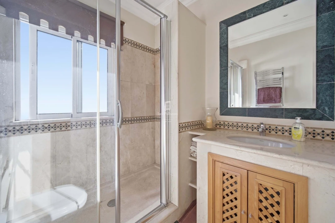 Moradia T3 para Venda em São Gonçalo Foto 11