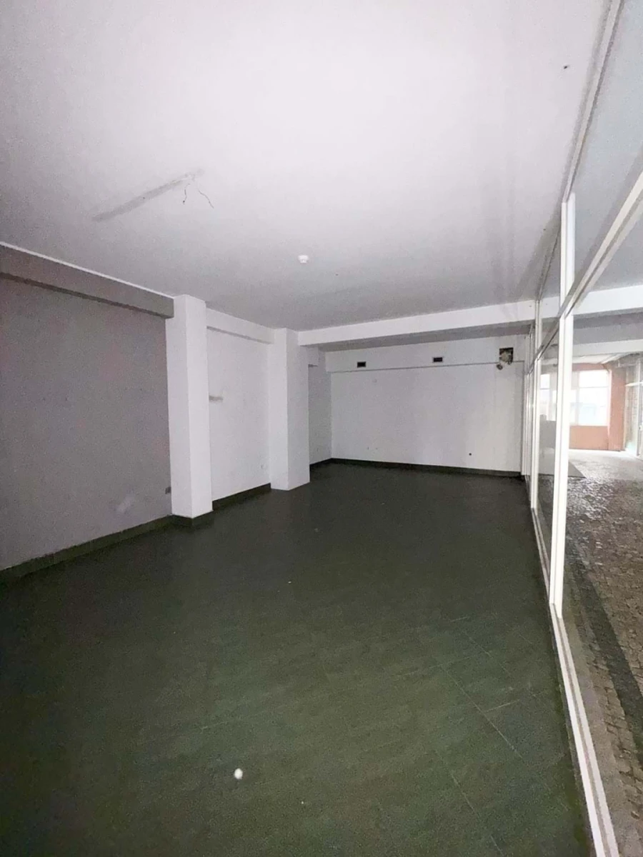 Negócio para Venda em Rio Tinto Foto 4