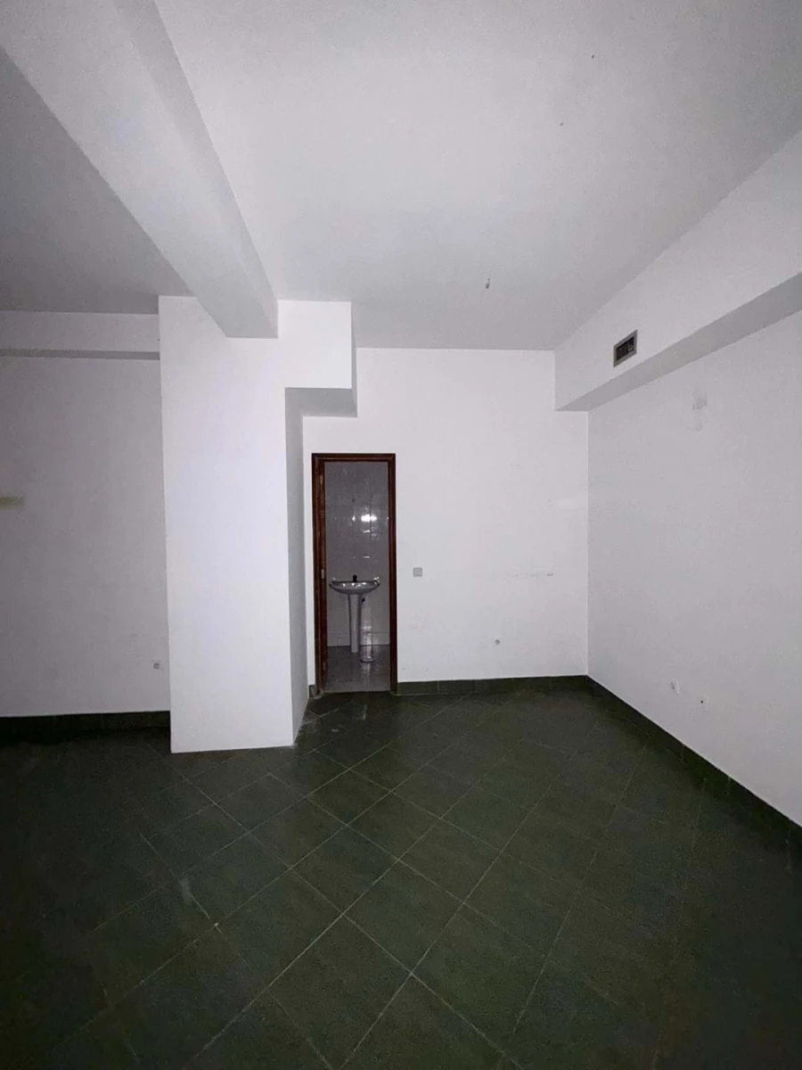 Negócio para Venda em Rio Tinto Foto 1