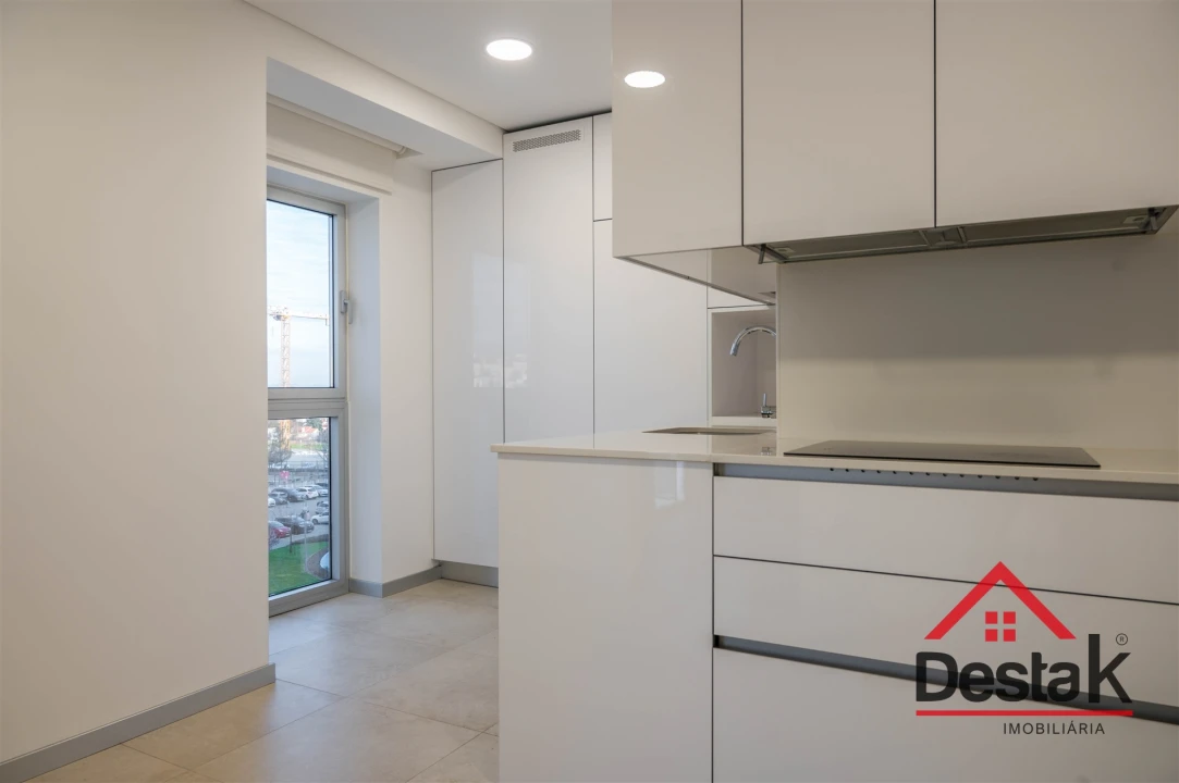 Apartamento T3 para Arrendamento em Viseu Foto 24