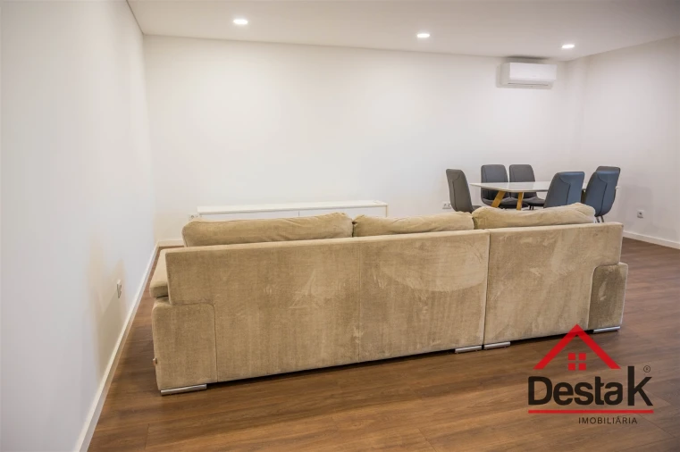 Apartamento T3 para Arrendamento em Viseu Foto 5