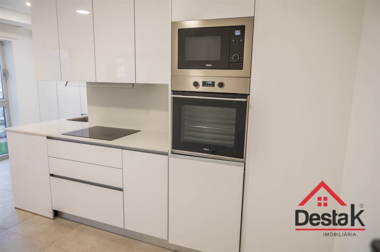 Apartamento T3 para Arrendamento em Viseu Foto 20