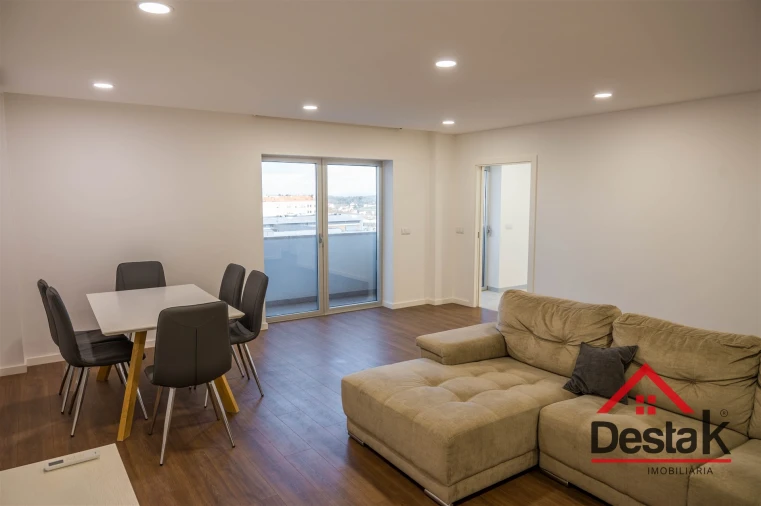 Apartamento T3 para Arrendamento em Viseu