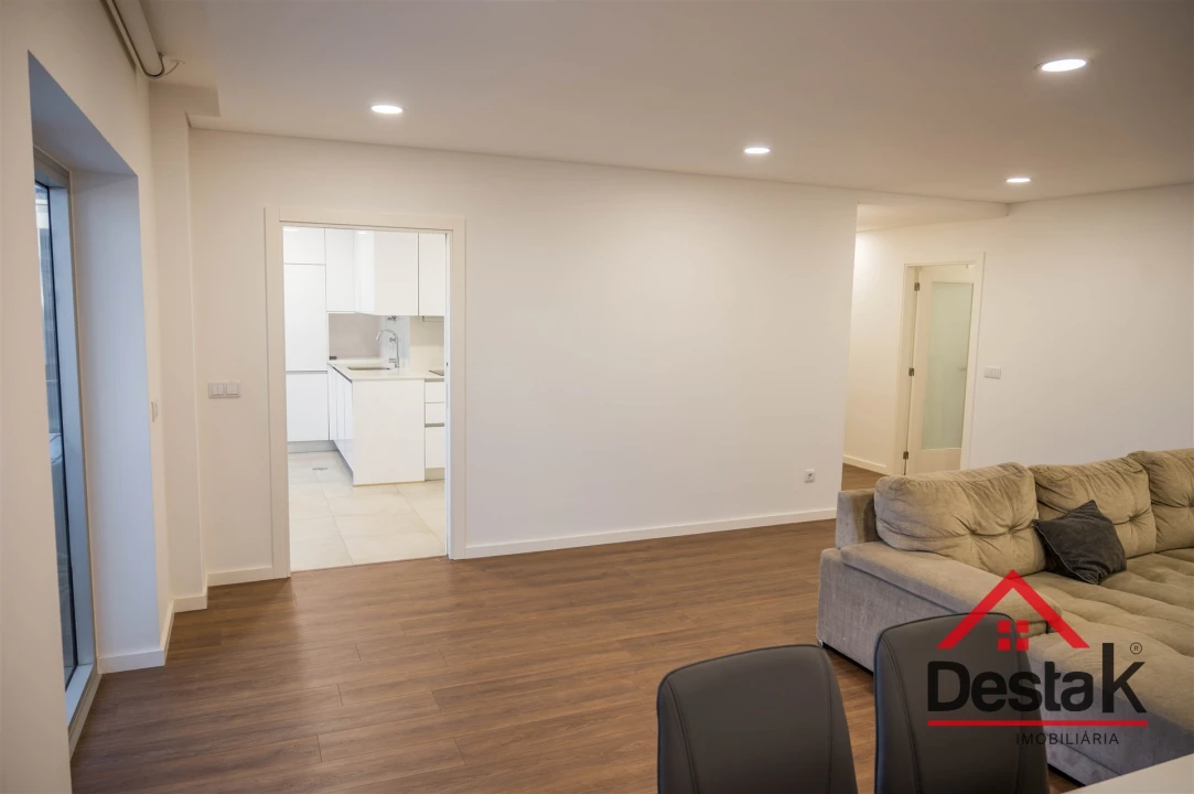 Apartamento T3 para Venda em Viseu Foto 5