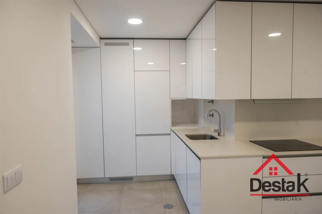 Apartamento T3 para Venda em Viseu Foto 8