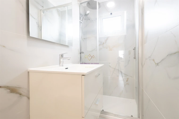 Apartamento T3 para Venda em Olivais Foto 12