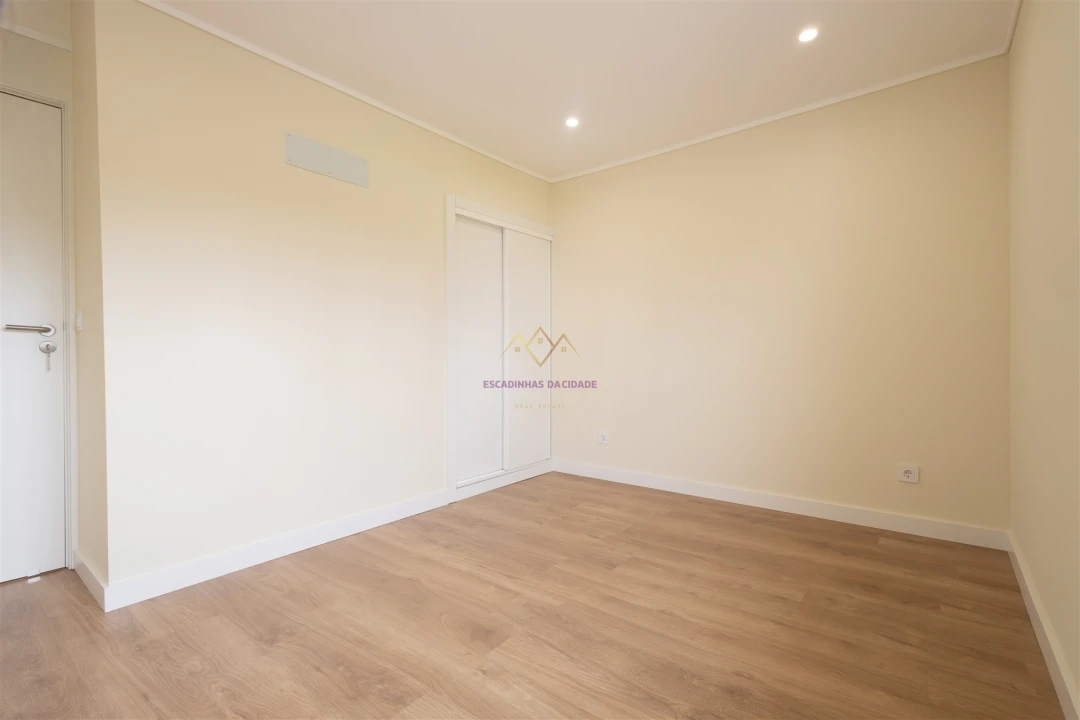 Apartamento T3 para Venda em Olivais Foto 14