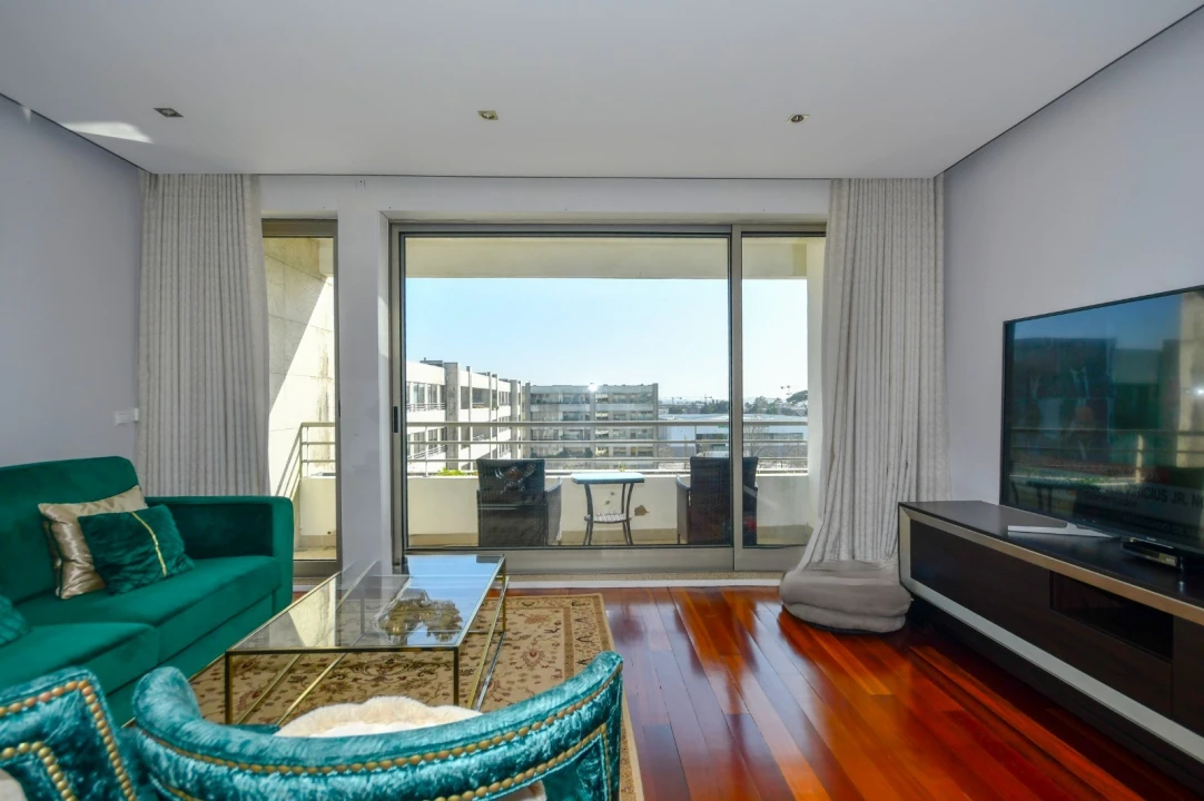 Apartamento T2 para Venda em Moreira Foto 2