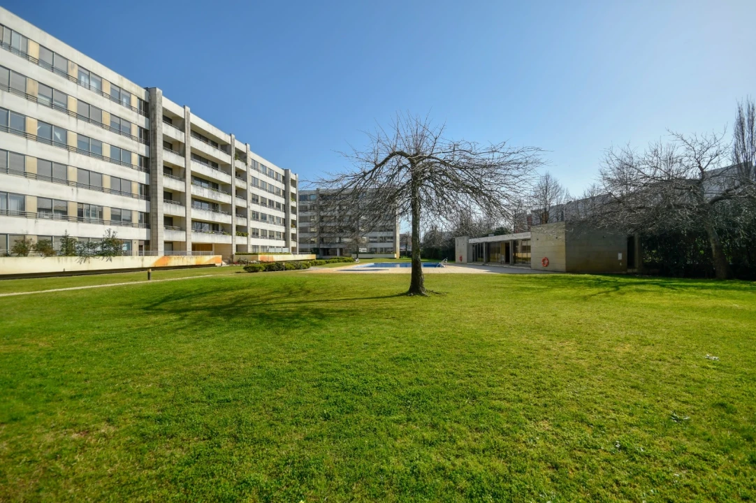 Apartamento T2 para Venda em Moreira Foto 30