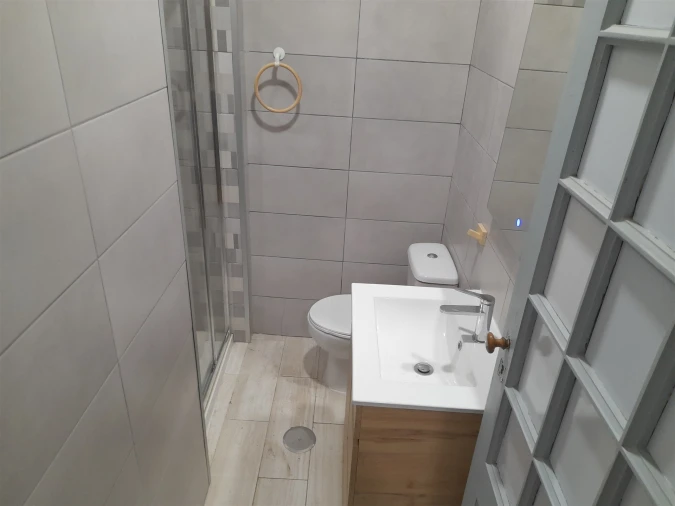 Apartamento T3 para Arrendamento em Sé Nova, Santa Cruz, Almedina e São Bartolomeu Foto 9