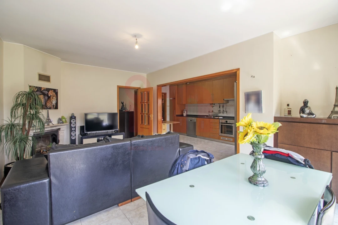 Apartamento T3 para Venda em Santa Eulália Foto 10