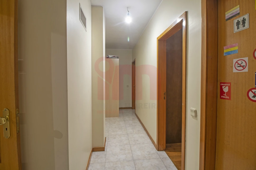 Apartamento T3 para Venda em Santa Eulália Foto 12