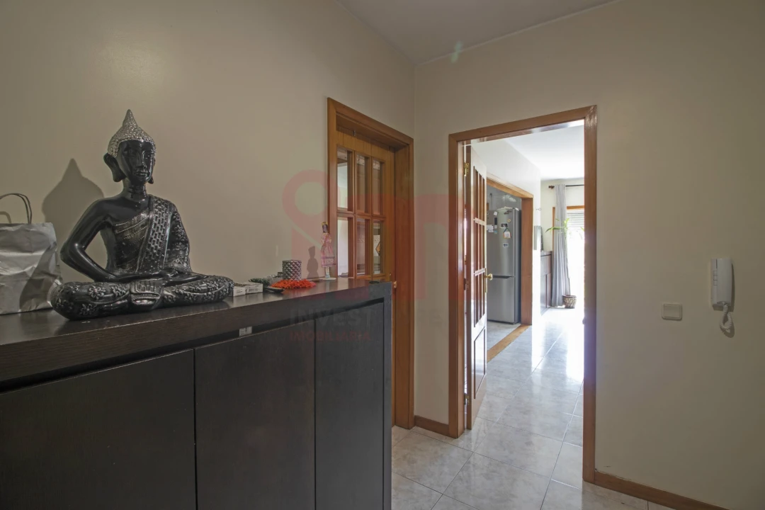 Apartamento T3 para Venda em Santa Eulália Foto 3