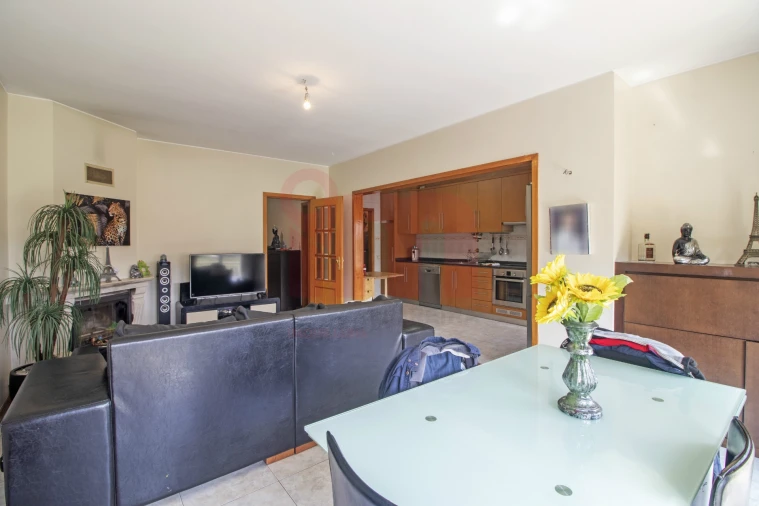 Apartamento T3 para Venda em Santa Eulália Foto 10