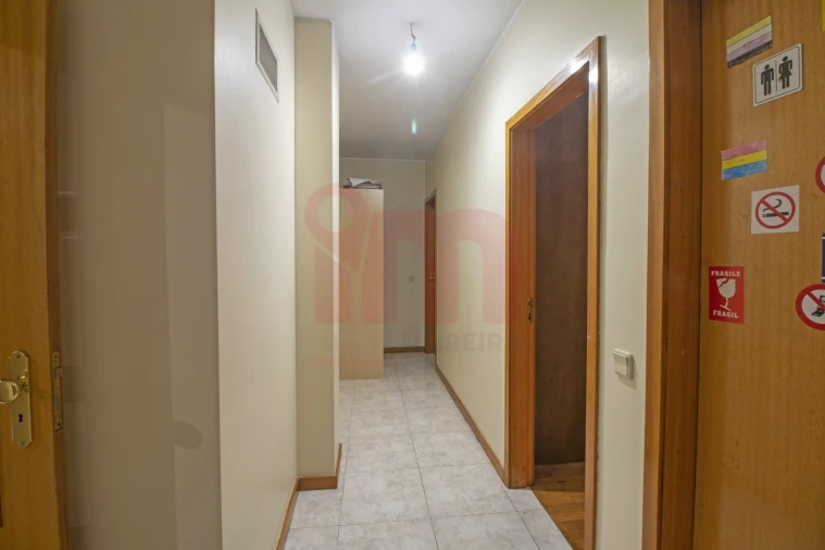 Apartamento T3 para Venda em Santa Eulália Foto 12