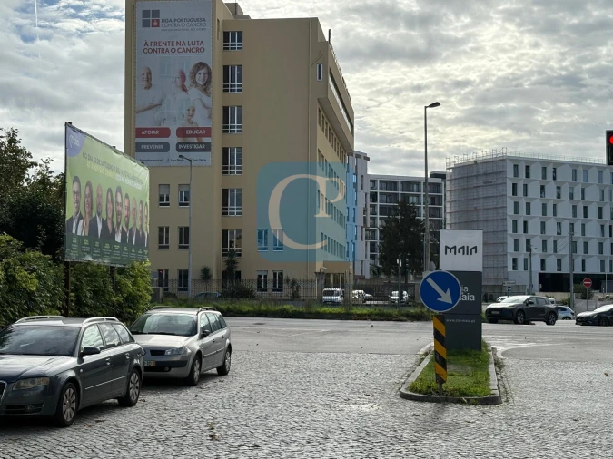 Apartamento T1 para Venda em Pedrouços Foto 3