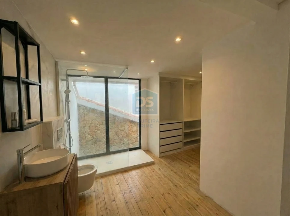 Apartamento T1 para Venda em Portimão Foto 16