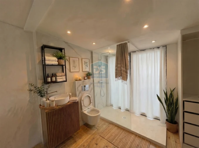 Apartamento T1 para Venda em Portimão Foto 6