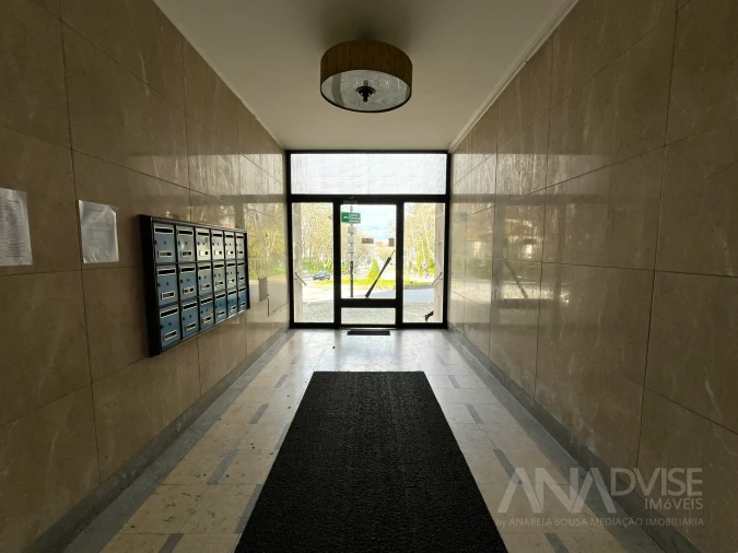 Apartamento T2 para Arrendamento em Viseu Foto 27