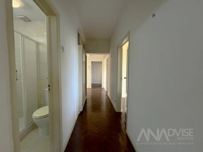 Apartamento T2 para Arrendamento em Viseu Foto 20