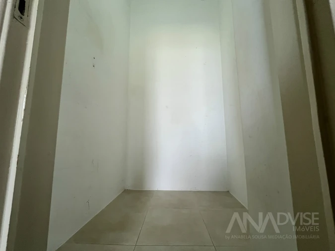 Apartamento T2 para Arrendamento em Viseu Foto 12