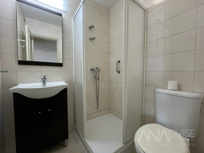 Apartamento T2 para Arrendamento em Viseu Foto 11