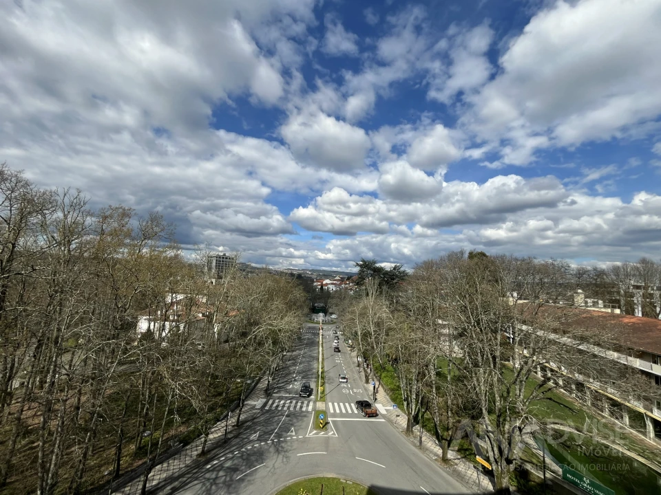Apartamento T2 para Arrendamento em Viseu Foto 6
