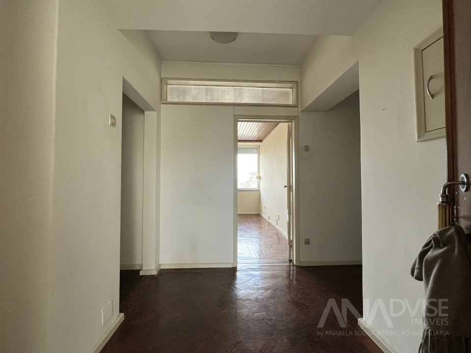 Apartamento T2 para Arrendamento em Viseu Foto 2