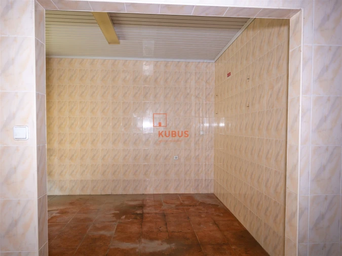 Moradia T3 para Venda em Alburitel Foto 9