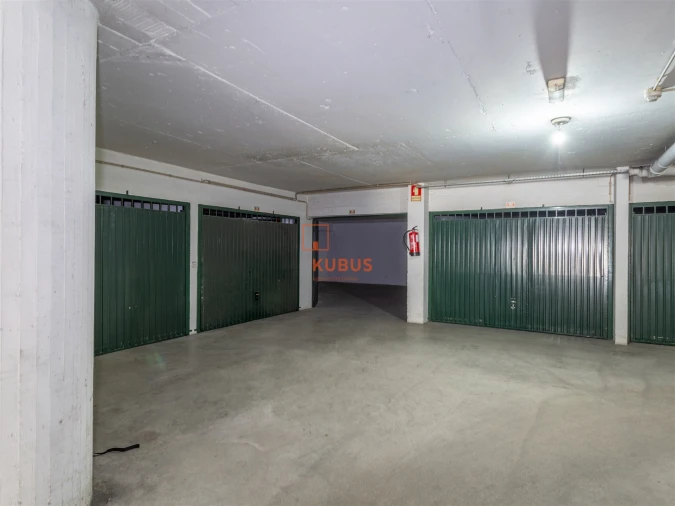 Garagem para Venda em Torres Novas (Santa Maria, Salvador e Santiago) Foto 5