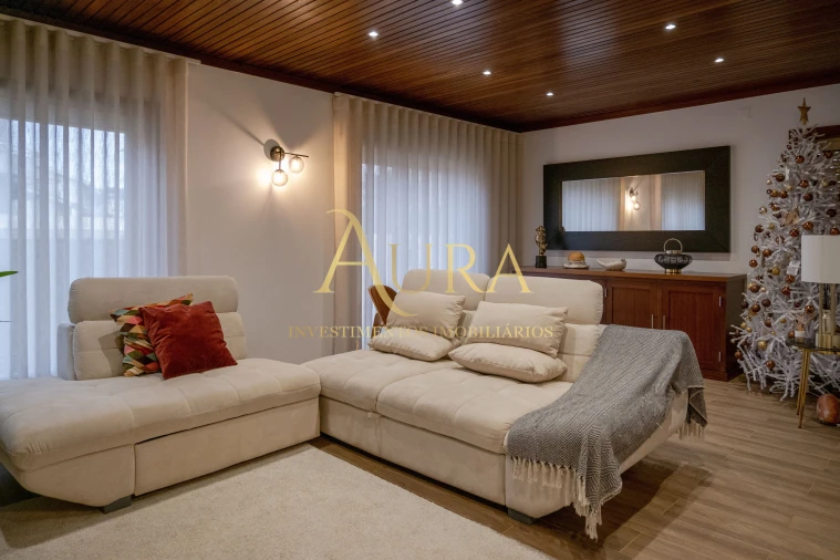 Moradia T4 para Venda em Perafita, Lavra e Santa Cruz do Bispo Foto 1