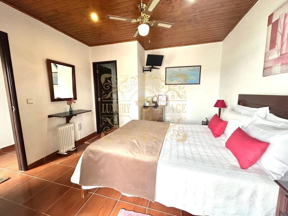 Moradia T3 para Venda em Sesimbra (Castelo) Foto 11